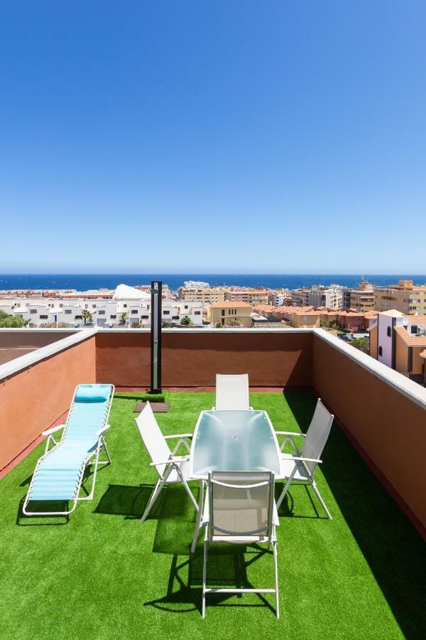 Home2Book Duplex El Medano Pool & Terrace Exterior photo